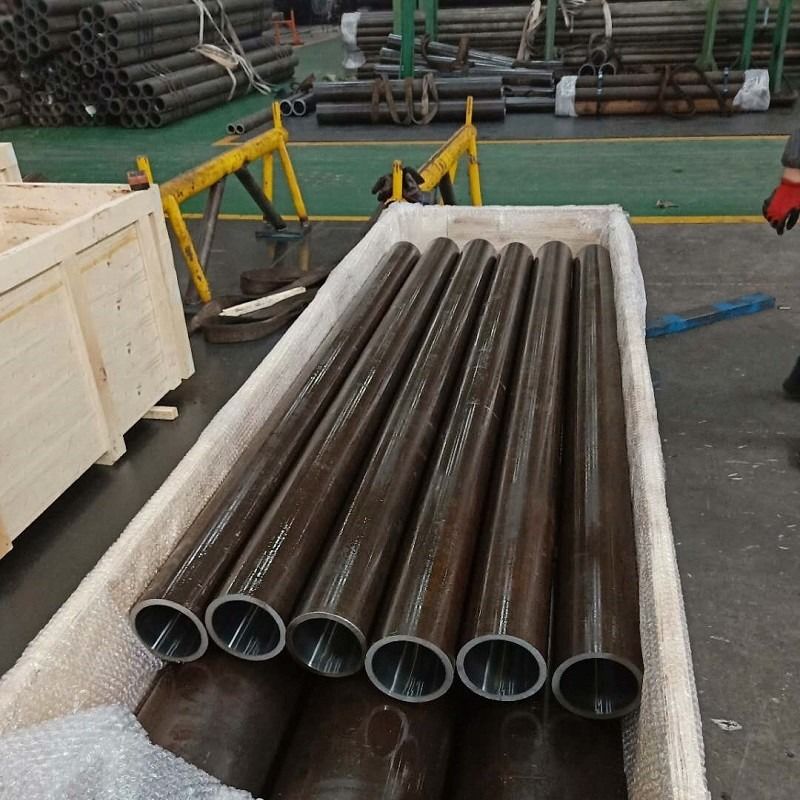 Kare yuvarlak soğuk çekilmiş dikişsiz paslanmaz çelik boru Api dikişsiz boru a790 uns s32750