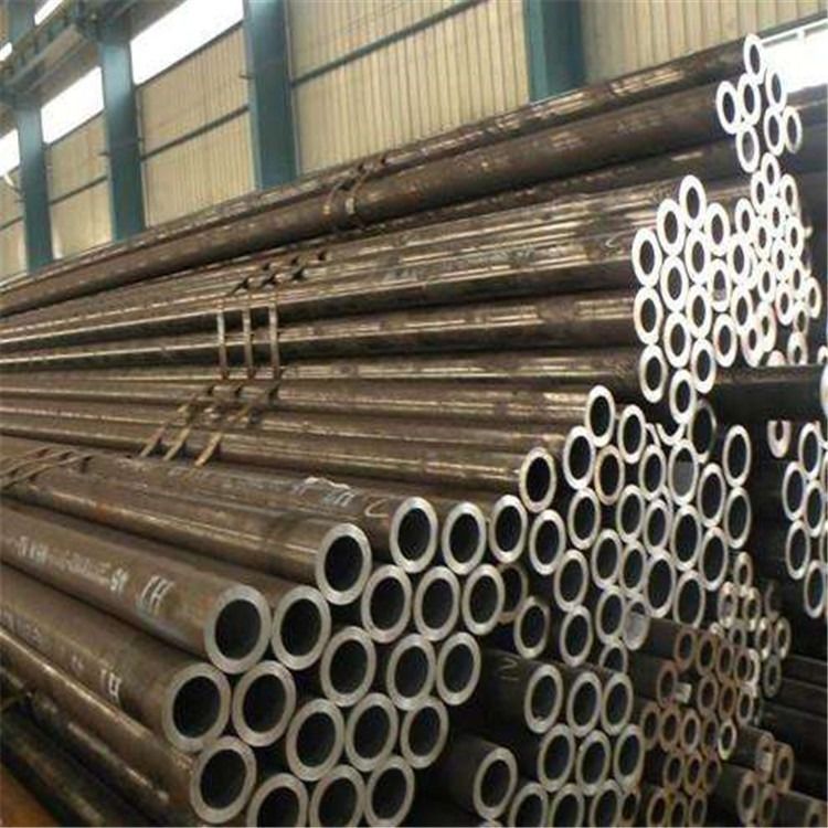 A333 Gr 6 A106 Gr B Hidrolik Silindir için Dikişsiz Boru astm a335 gr p11